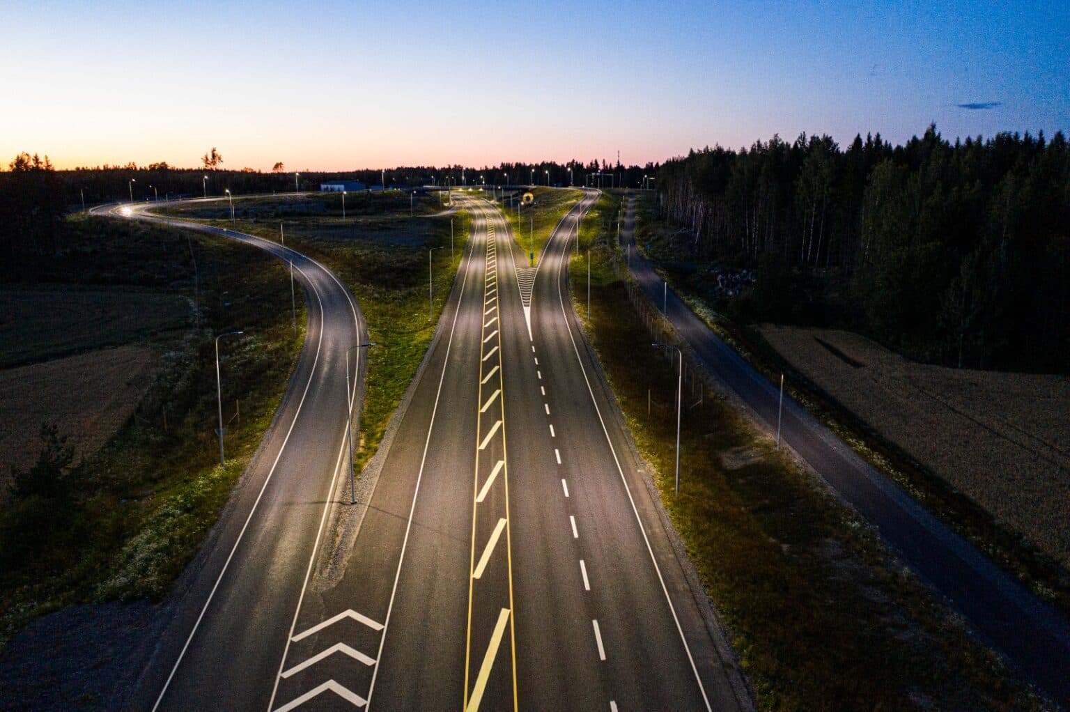 Turvaa, valoa ja pitkää ikää